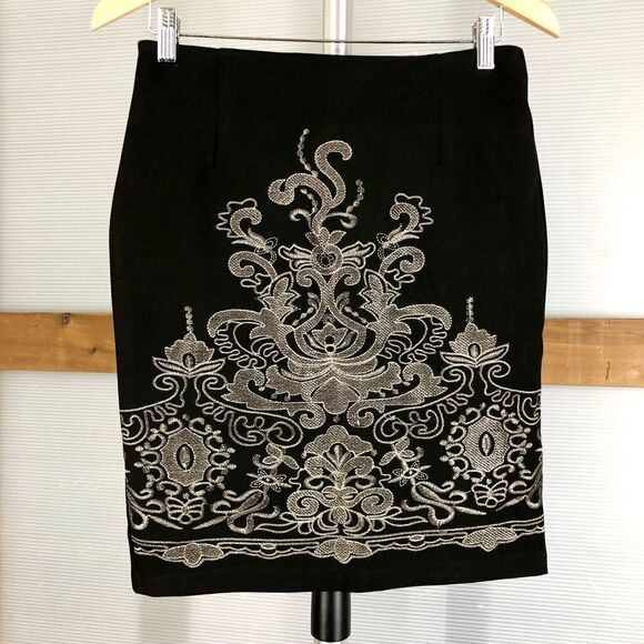 SWEEWE PARIS Black Gold‎ Embroidery Lined Pencil Skirt Sz S - Picture 1 of 8